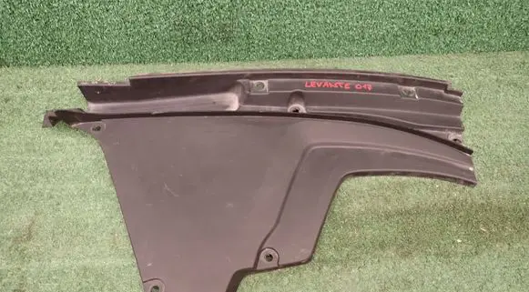 Maserati Levante Front arch trim