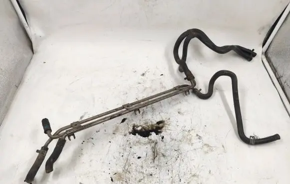 Skoda Octavia Mk1 (1U) Fuel line/pipe/hose 0398103095