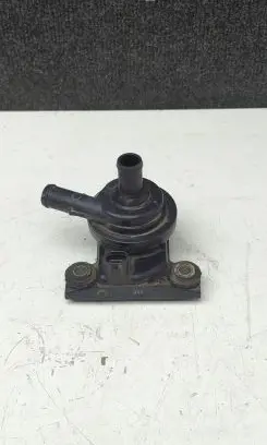 Toyota Prius (XW20) Electric auxiliary coolant/water pump