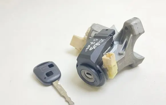 Toyota Yaris Ignition lock N0502241256B