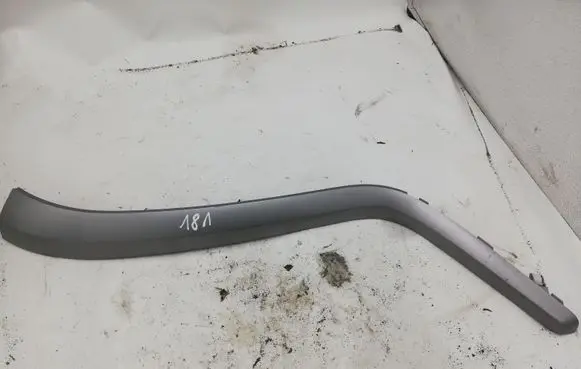 Suzuki Grand Vitara II Dashboard glove box trim 7386165J0