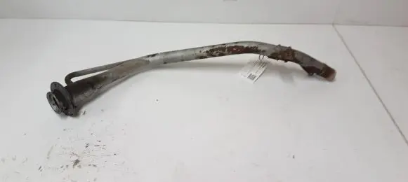 KIA Sorento Fuel tank filler neck pipe 