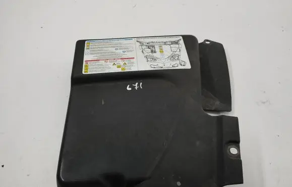 Maserati Quattroporte Other engine bay part 069639500