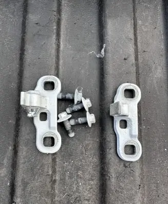 Front door hinge set