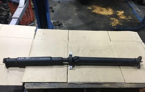 BMW X6 E71 Drive shaft (set) 7624427