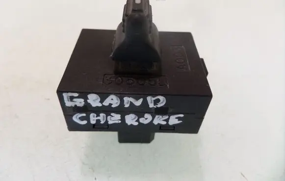Jeep Grand Cherokee (WJ) Electric window control switch 56042057 A003