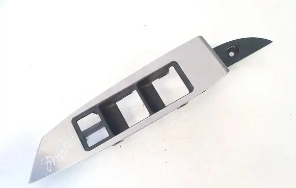 Nissan Murano Z50 Front door window switch trim 2n6g