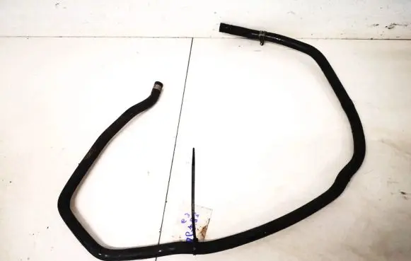 Volvo V50 Engine coolant pipe/hose