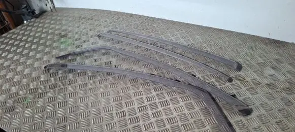 Peugeot 508 Sliding door wind deflector