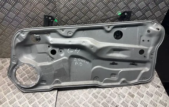 Volkswagen Golf IV Front door electric window regulator 