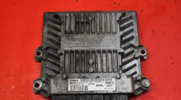 Ford Focus C-MAX Engine control unit/module ECU 4M51-12A650-JL