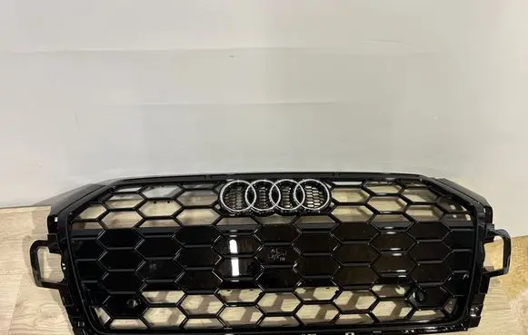 Audi A5 Front bumper upper radiator grill 8W6853651B 8W6853651BJ