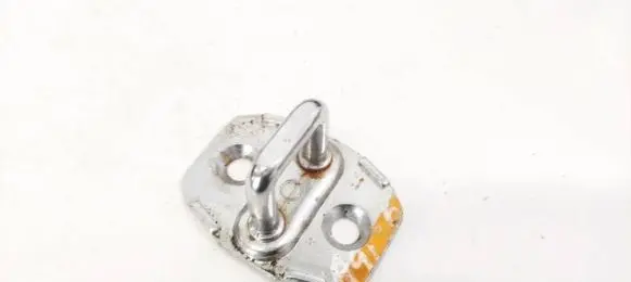 Lexus GS 300 350 430 450H Front door lock loop/hook striker 