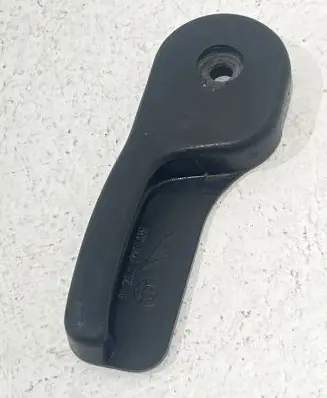 BMW 3 E36 Engine bonnet (hood) release handle 51231928469 4928469
