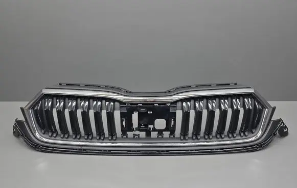 Skoda Octavia Mk4 Front bumper upper radiator grill 5E3853653C 5E3807723A 5E3807724A