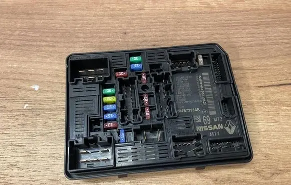 Renault Megane E-Tech Fuse box set 284B72958R