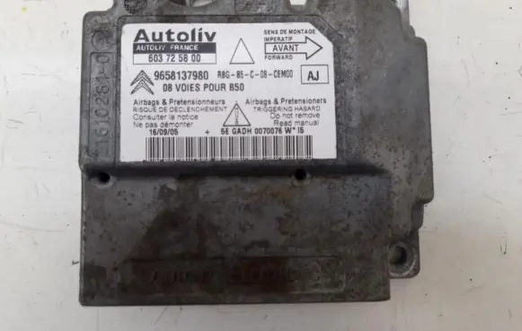 Citroen C4 I Airbag control unit/module 603725800