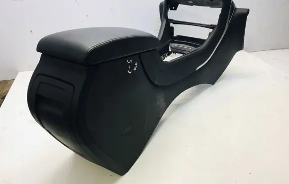 Citroen C5 Armrest 