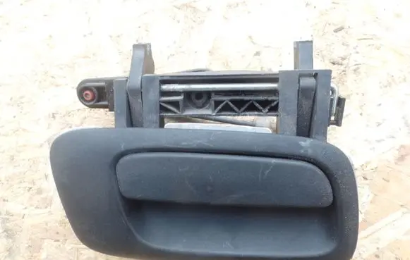 Opel Astra G Front door exterior handle
