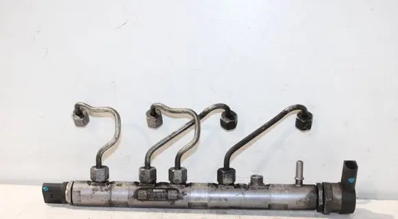 BMW 3 E90 E91 Fuel main line pipe 7809128 0281002949