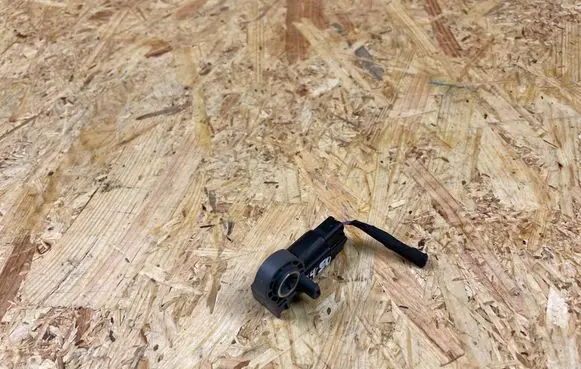 Volvo S90, V90 Airbag deployment crash/impact sensor 31451528