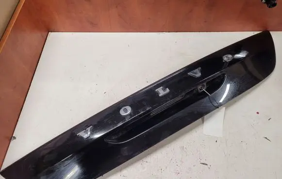 Volvo V40 Trunk door license plate light bar 31378763