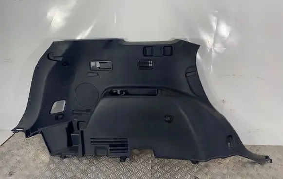 Trunk/boot lower side trim panel