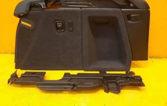 BMW X3 G01 Trunk/boot side trim panel 7452460 7445814 7396604