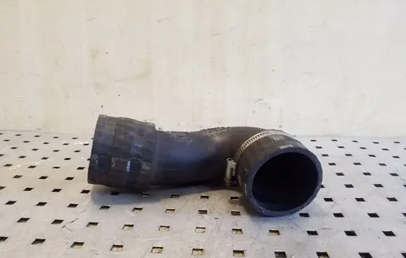 Volvo V70 Intercooler hose/pipe 30751920