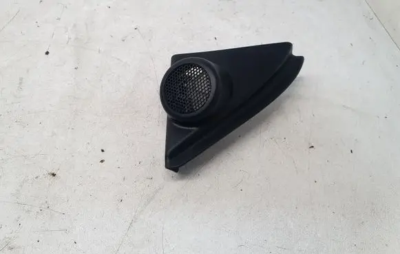 Toyota Auris E180 Other front door trim element 6749102380