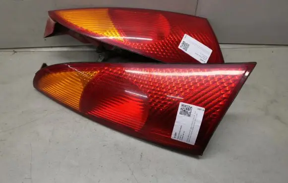 Ford Focus Rear/tail lights set XS413405 XS4113404
