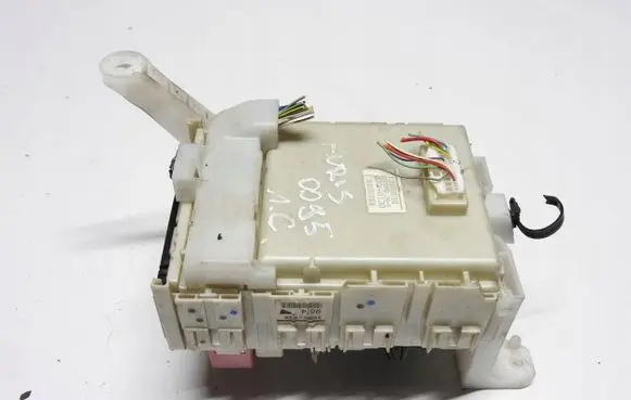 Toyota Auris 150 Engine shut-off valve 02120