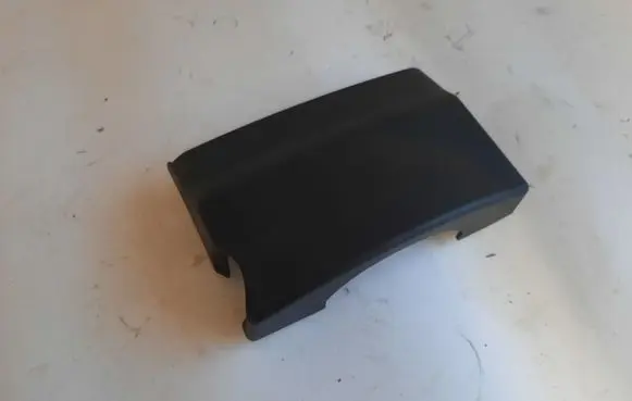 Volkswagen Routan Steering wheel trim 1GM31TRMAA