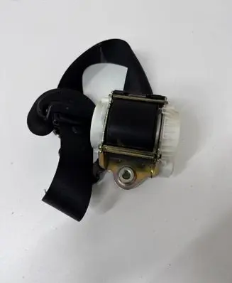 BMW 1 E81 E87 Front seatbelt S27069956
