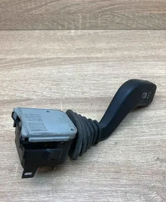 Subaru Justy Indicator stalk 09181010 12239911