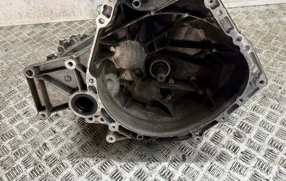 Mazda CX-5 II Manual 6 speed gearbox 7TH1104308