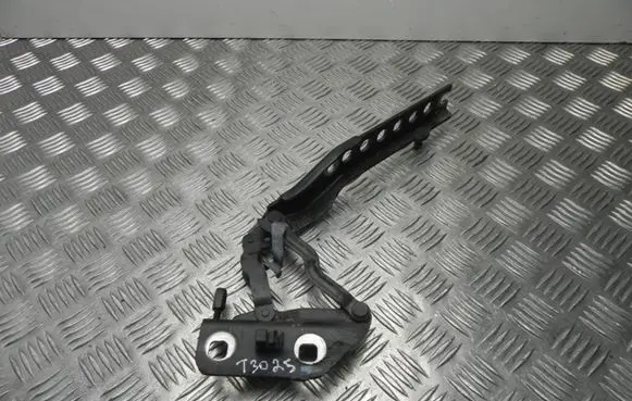 Audi A8 S8 D3 4E Tailgate/trunk/boot hinge 4E0823301E T3025