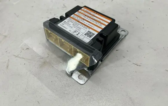 Subaru Forester SK Airbag control unit/module 98221SJ000 0285013826 X230X09PCJ7