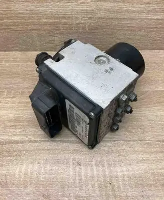 Volkswagen PASSAT B6 ABS Pump 3C0614095P 16027001A