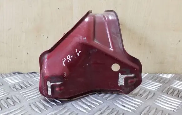Toyota Corolla Verso E121 Fender mounting bracket
