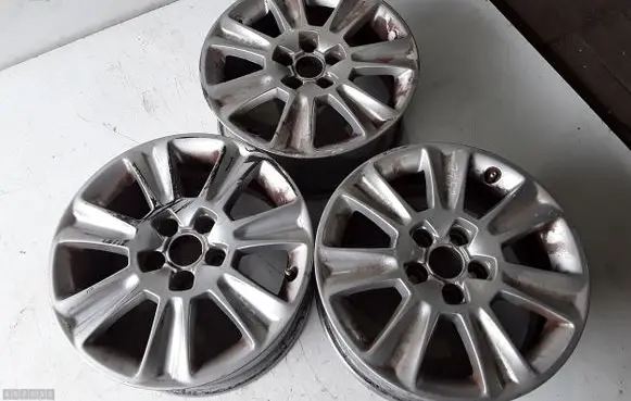 Audi A1 R15 alloy rim 