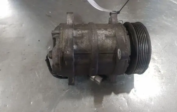 Volvo S40, V40 Air conditioning (A/C) compressor (pump)