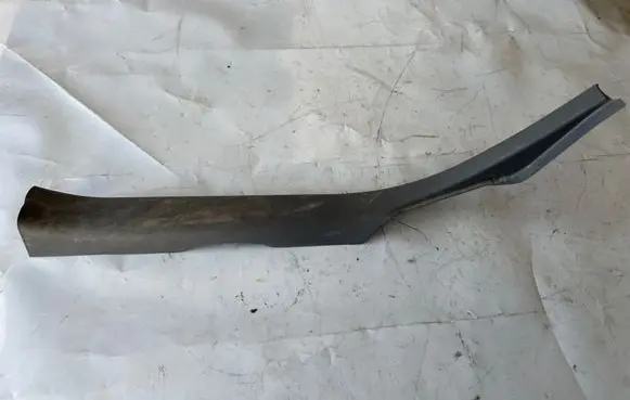 Toyota Prius (NHW20) Rear sill trim cover 6791747020 6791747030