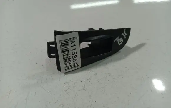 Toyota Avensis T250 Front door window switch trim 7427205020