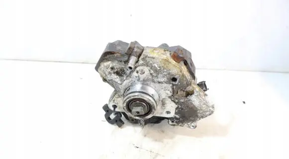 Volvo S80 Fuel injection high pressure pump 0445010111
