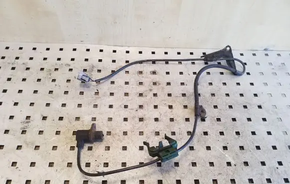 Toyota Avensis T220 ABS brake wheel speed sensor