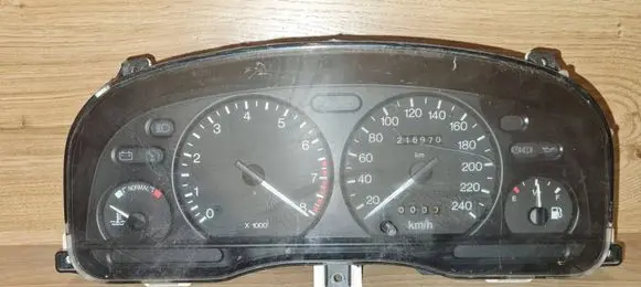 Ford Mondeo MK I Speedometer (instrument cluster) 93BB10849RE