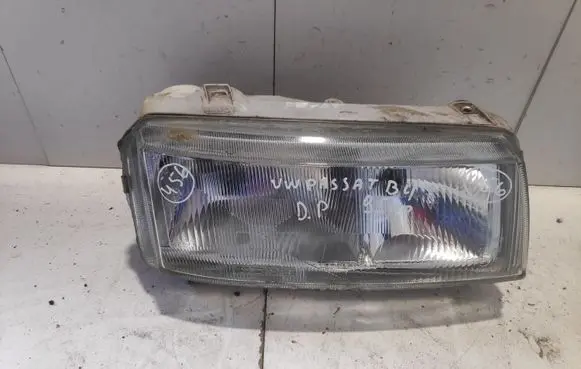 Volkswagen PASSAT B4 Headlight/headlamp 203249B