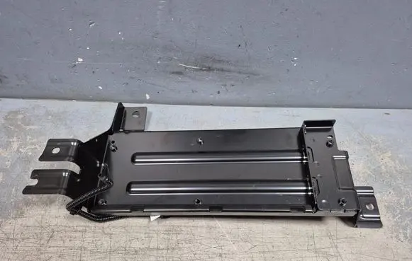 Audi RS Q8 Battery bracket 4M0915524H