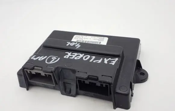Ford Explorer Transfer box differential control unit 6L247H473AD 06MU251E03 4X4CM